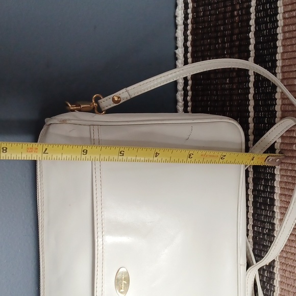 Vintage Ferragamo  crossbody - Picture 10 of 16